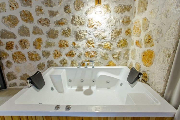 Исламлар: Villa Merlin 3