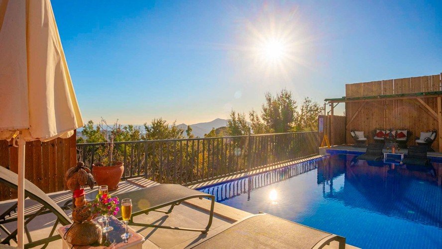Исламлар: Villa Fener