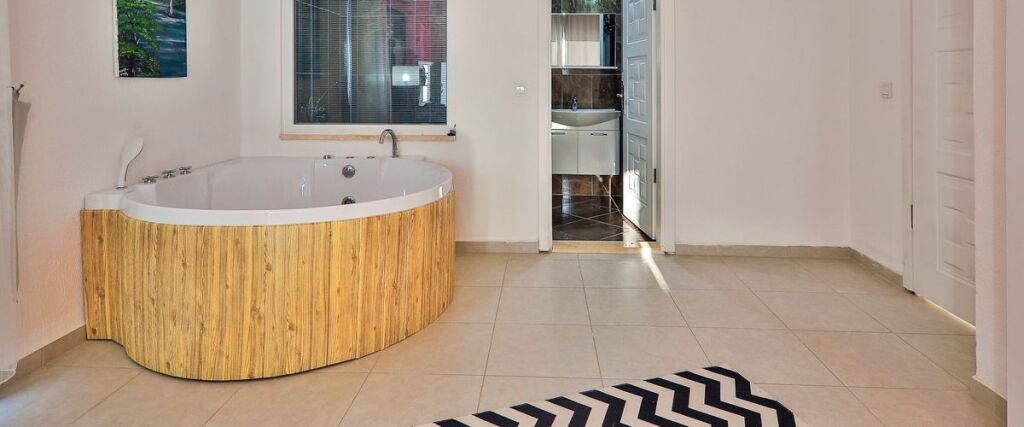 Исламлар: Villa Melly İslamlar