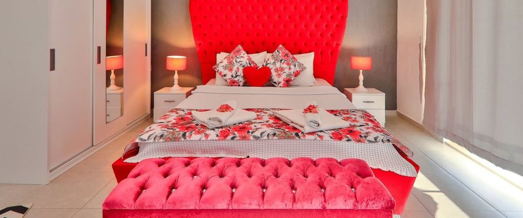 Исламлар: Villa Melly İslamlar