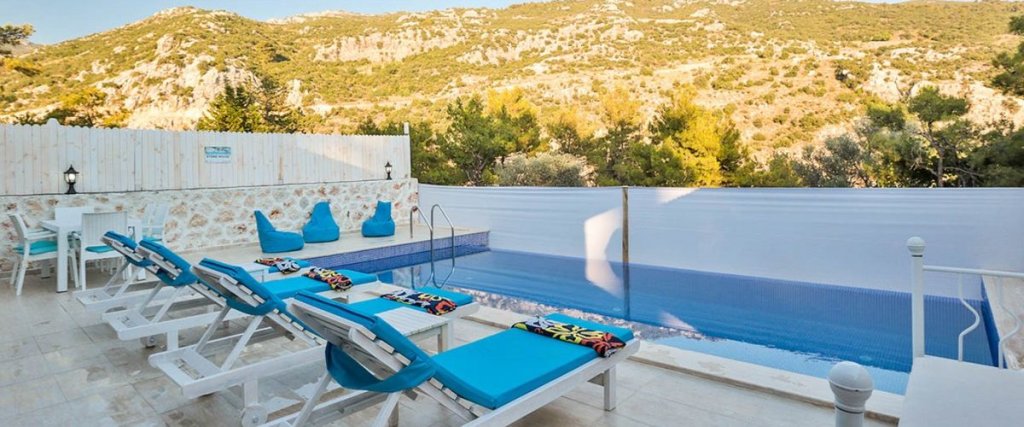 Исламлар: Villa Stone House 2