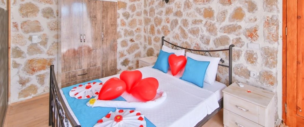 Исламлар: Villa Stone House 2