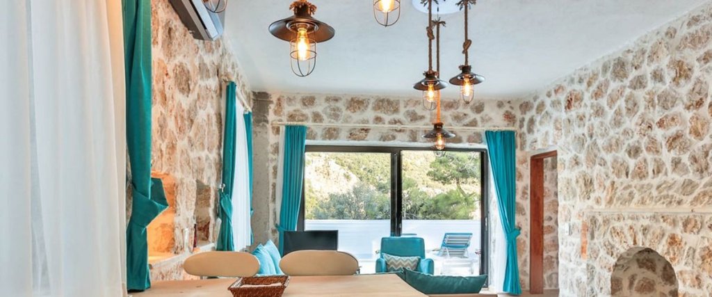 Исламлар: Villa Stone House 1