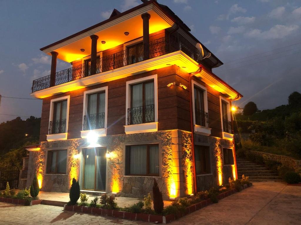 Кайели: Moni̇ka Vi̇lla House