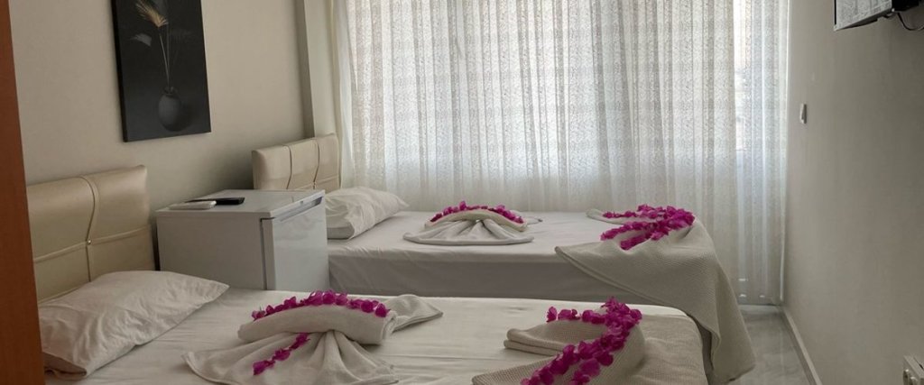 Дидим: The Beach Otel
