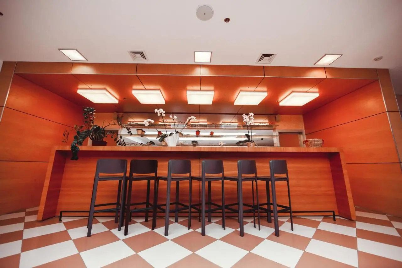 Москва: Отель Петровский Путевой Дворец