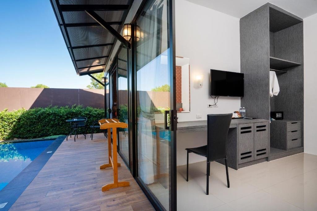 Пхукет: Thames Tara Pool Villa Rawai Phuket