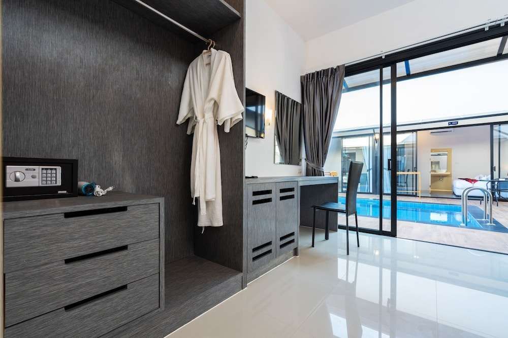 Пхукет: Thames Tara Pool Villa Rawai Phuket