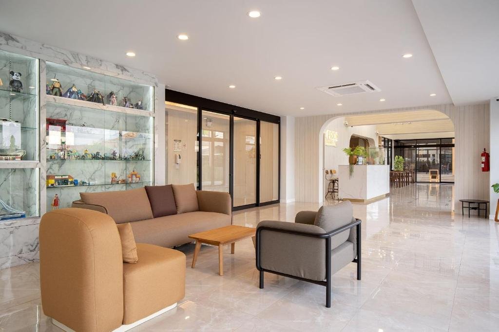 The Pride Hotel , Phitsanulok — фото 2