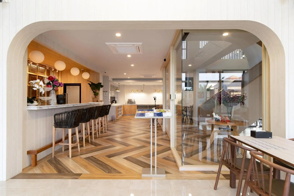 Пхитсанулок: The Pride Hotel , Phitsanulok