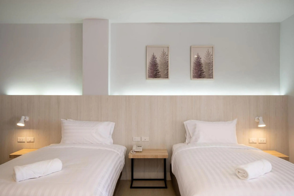 Пхитсанулок: The Pride Hotel , Phitsanulok