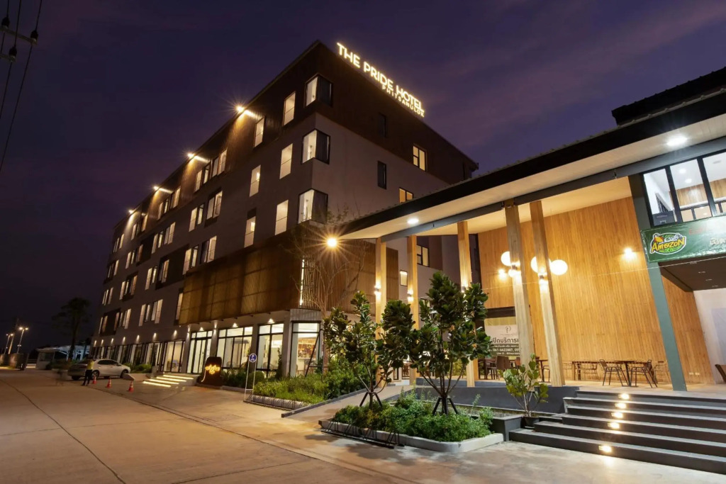Пхитсанулок: The Pride Hotel , Phitsanulok