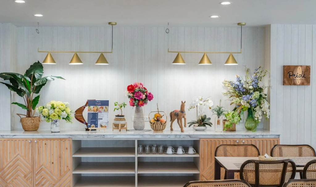 Пхитсанулок: The Pride Hotel , Phitsanulok