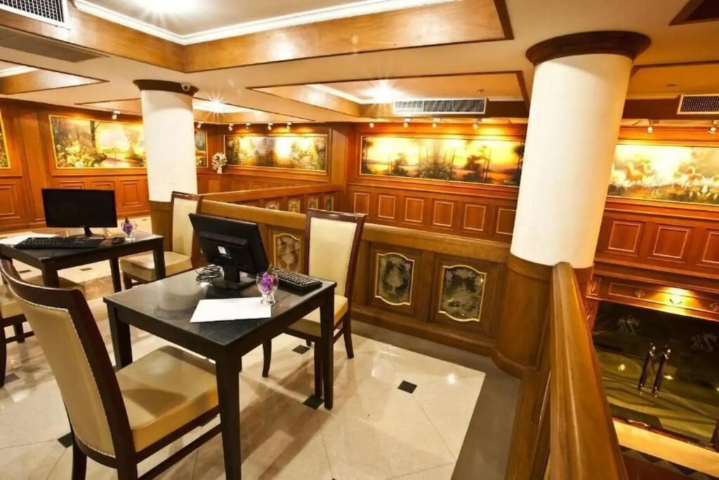 Самутпракан: Zaza Hotel Bangpoo