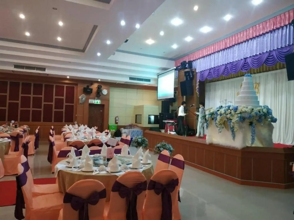 Самутпракан: Zaza Hotel Bangpoo
