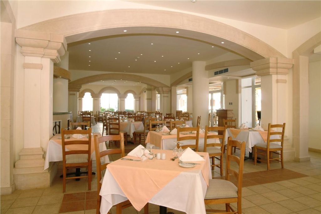 Шарм-эш-Шейх (Шарм-эль-Шейх): Ivy Cyrene Island Resort