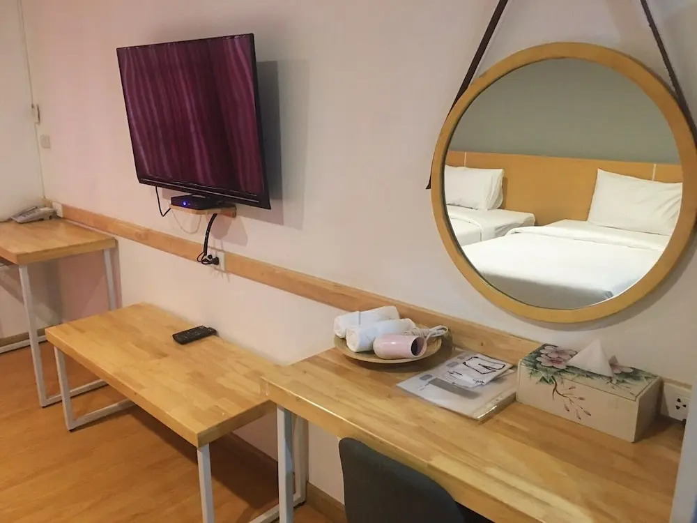 Кхлонг-Луанг: Ingnaam Hotel