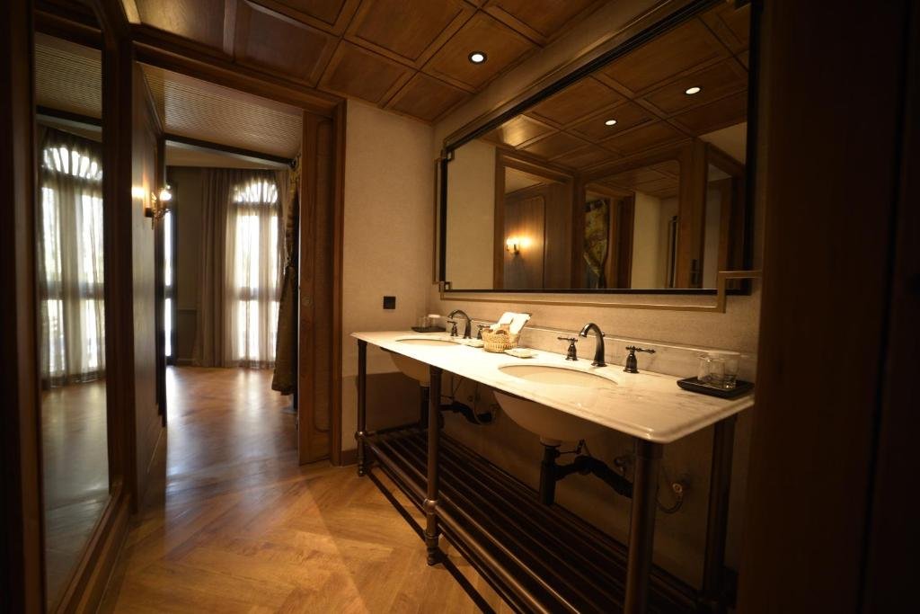Муанг: Hotel Verdigris