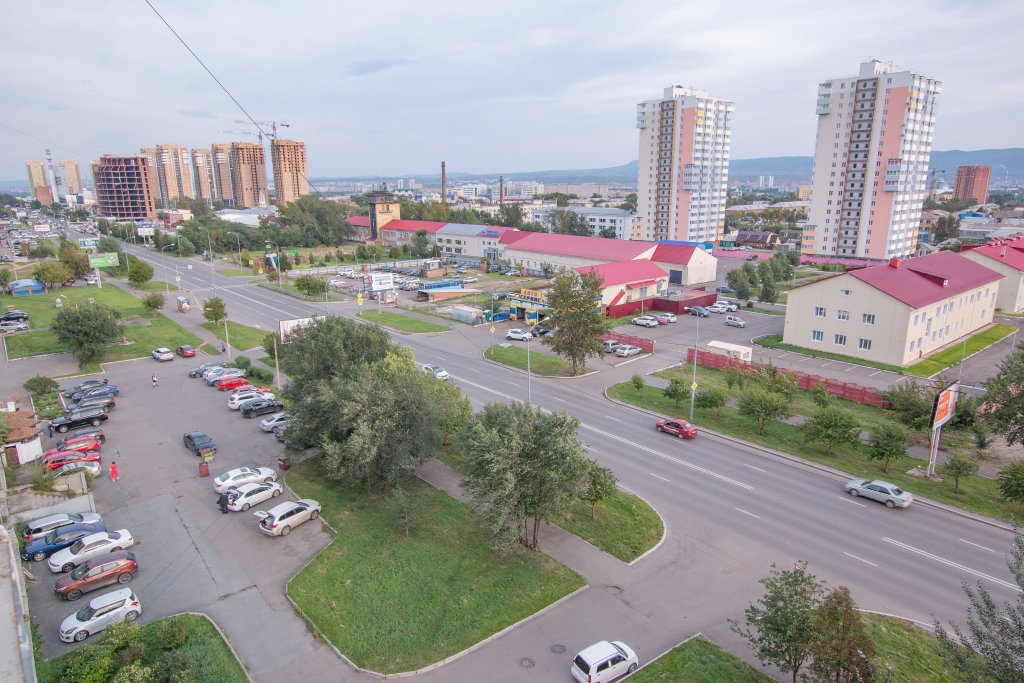 Красноярск: Апартаменты Взлётная 30