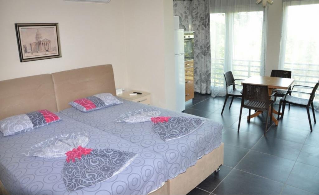 Бурхание: Golden Sea Apart pansiyon