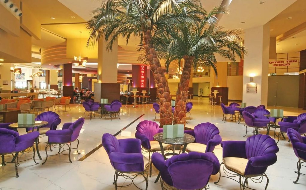 Аксу: Limak Lara Deluxe Hotel & Resort