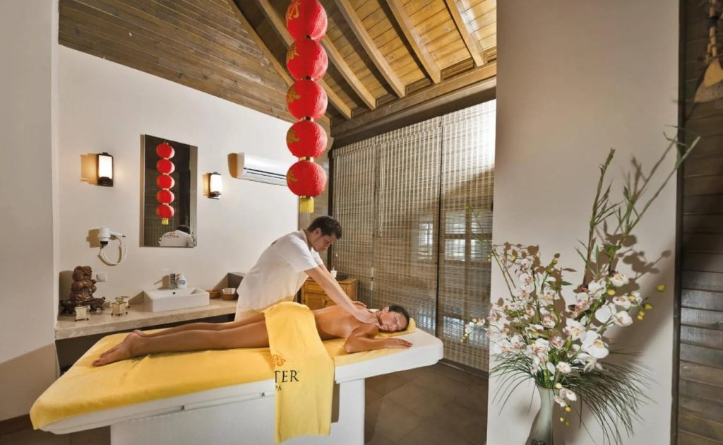 Аксу: Limak Lara Deluxe Hotel & Resort