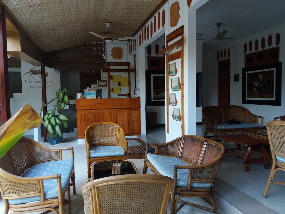 Атолл Баа: Alvi Star Inn