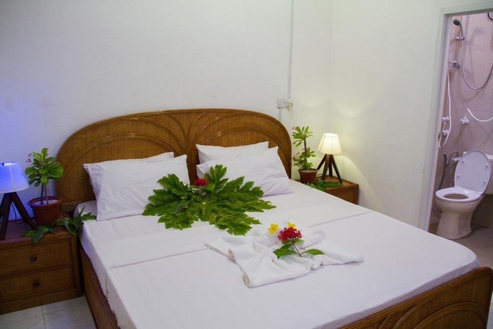 Атолл Баа: Alvi Star Inn