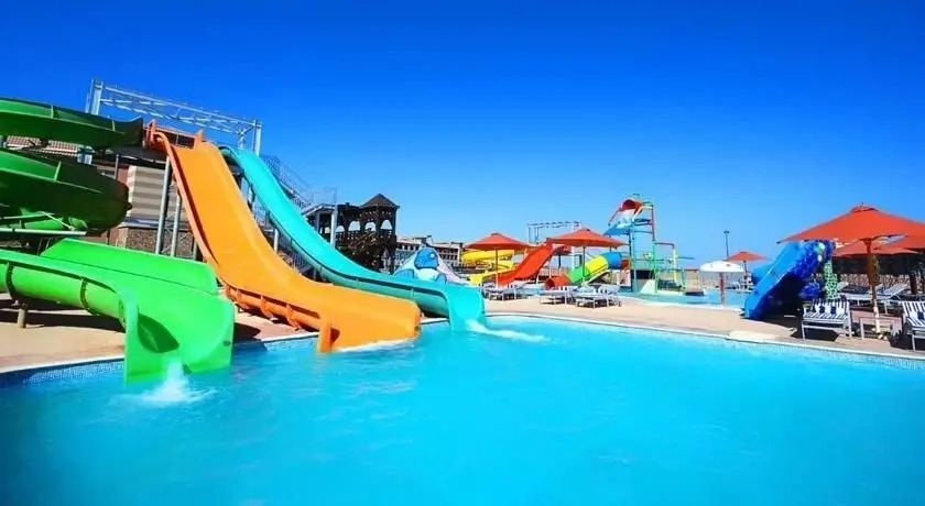 Айн-Сохна: Centara Grand Beach Resort & Spa Sokhna