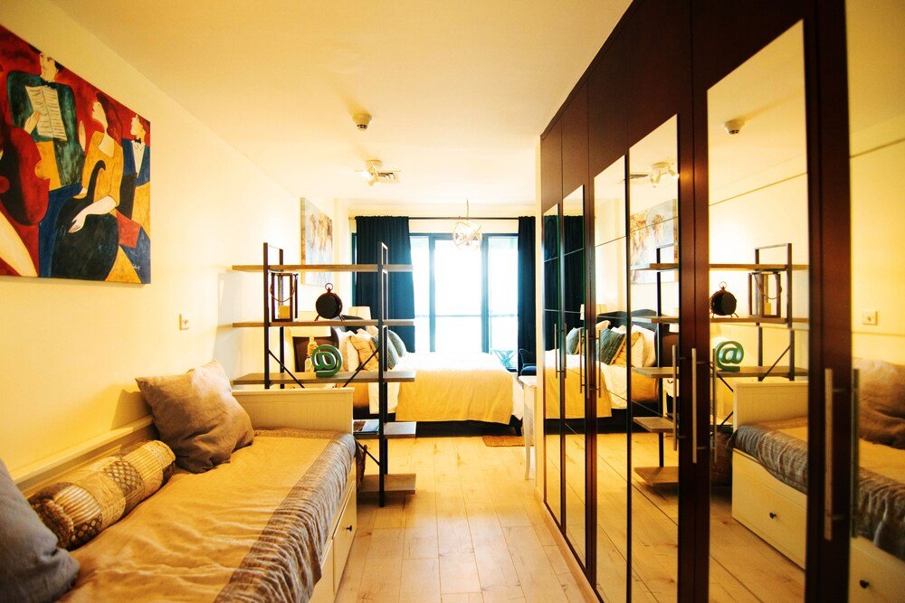 Дубай: Apartment Jumeirah Lakes Towers