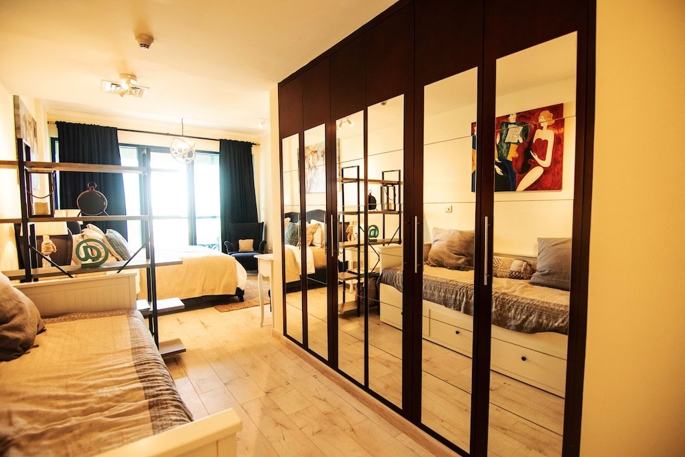 Дубай: Apartment Jumeirah Lakes Towers