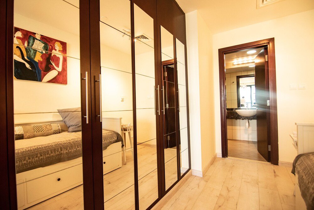 Дубай: Apartment Jumeirah Lakes Towers