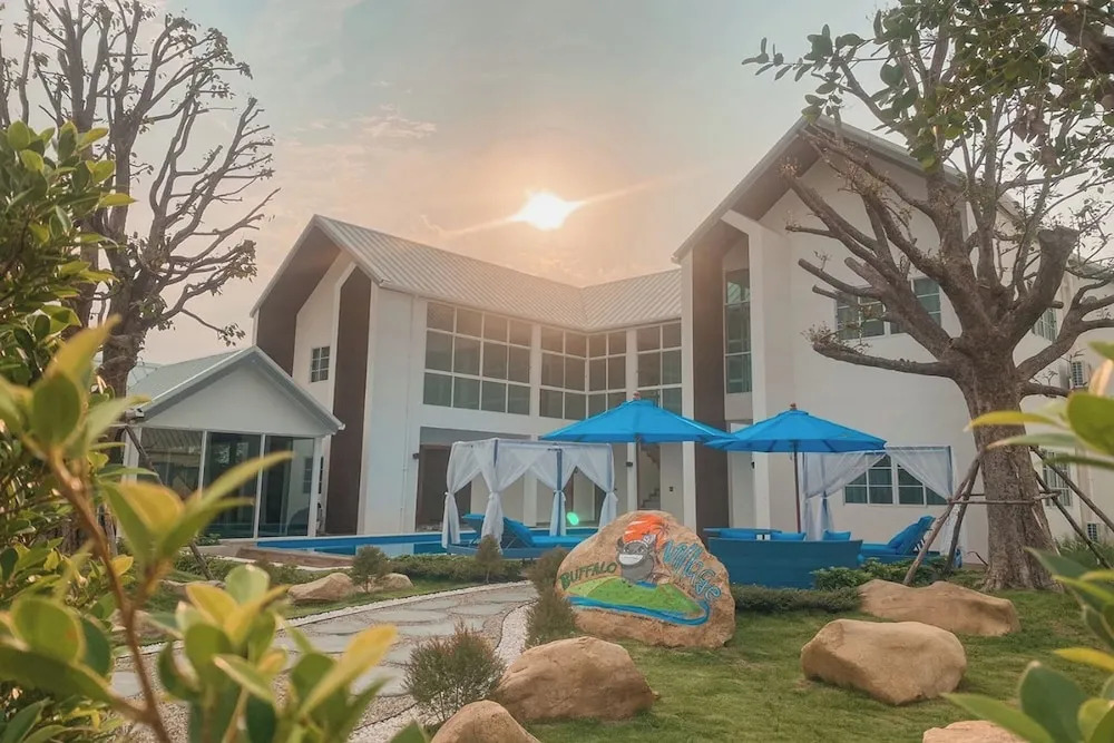 Ханг Донг: Buffalo Island Resort