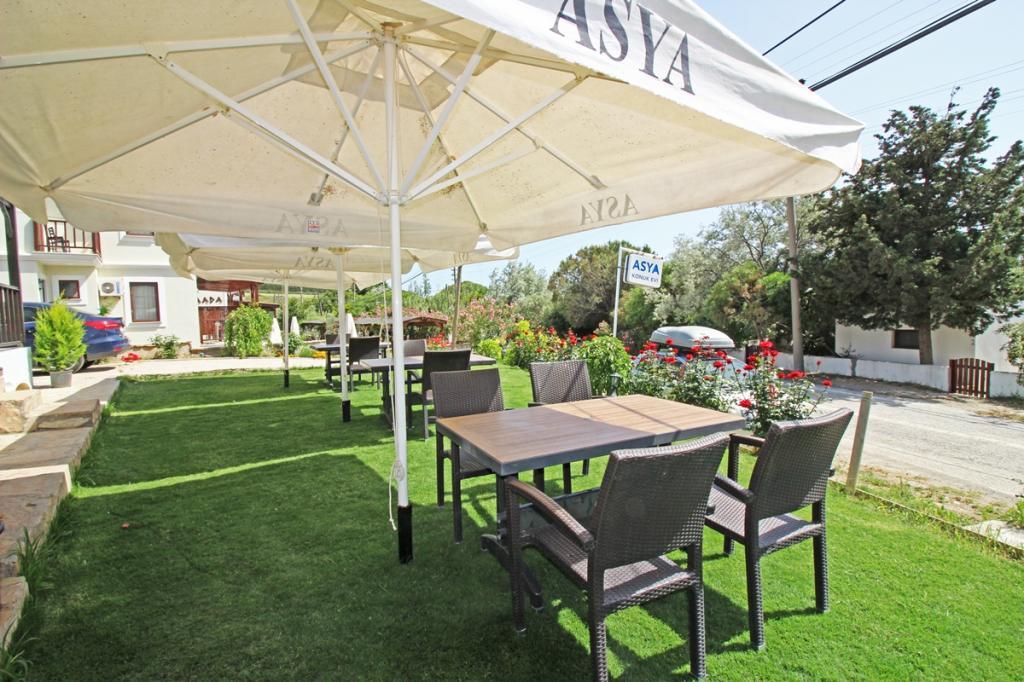Бозджаада: Asya Konuk Evi