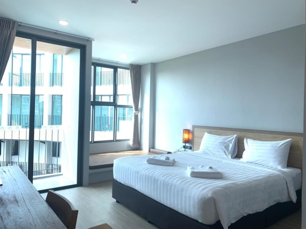Тхаланг: Atom Phuket Hotel