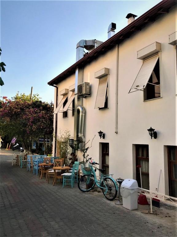 Каш: Smyrna City