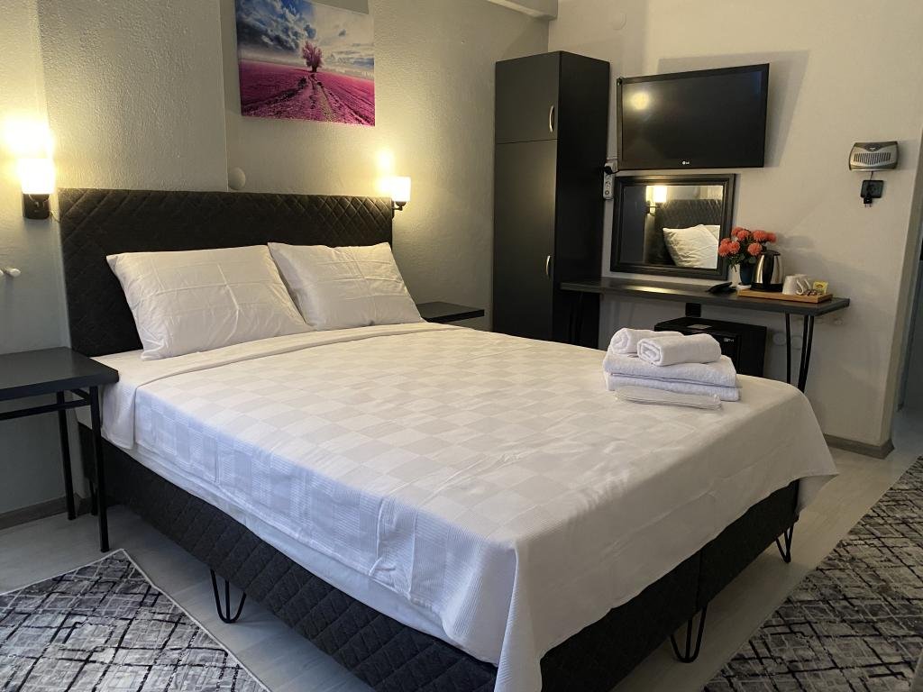 Измир: Eraliz Hotel Buca
