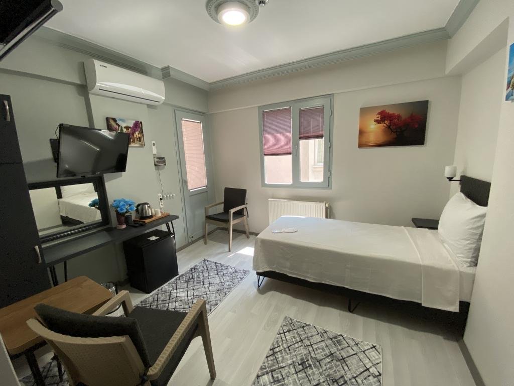 Измир: Eraliz Hotel Buca