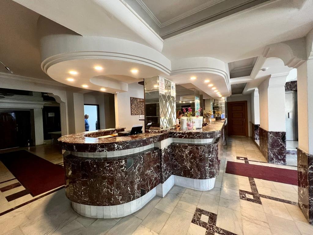 Измир: Karşıyaka Hotel