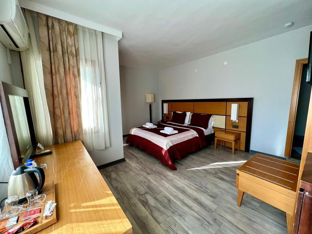 Измир: Karşıyaka Hotel