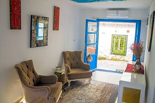 Чешме: Lavinia Otel