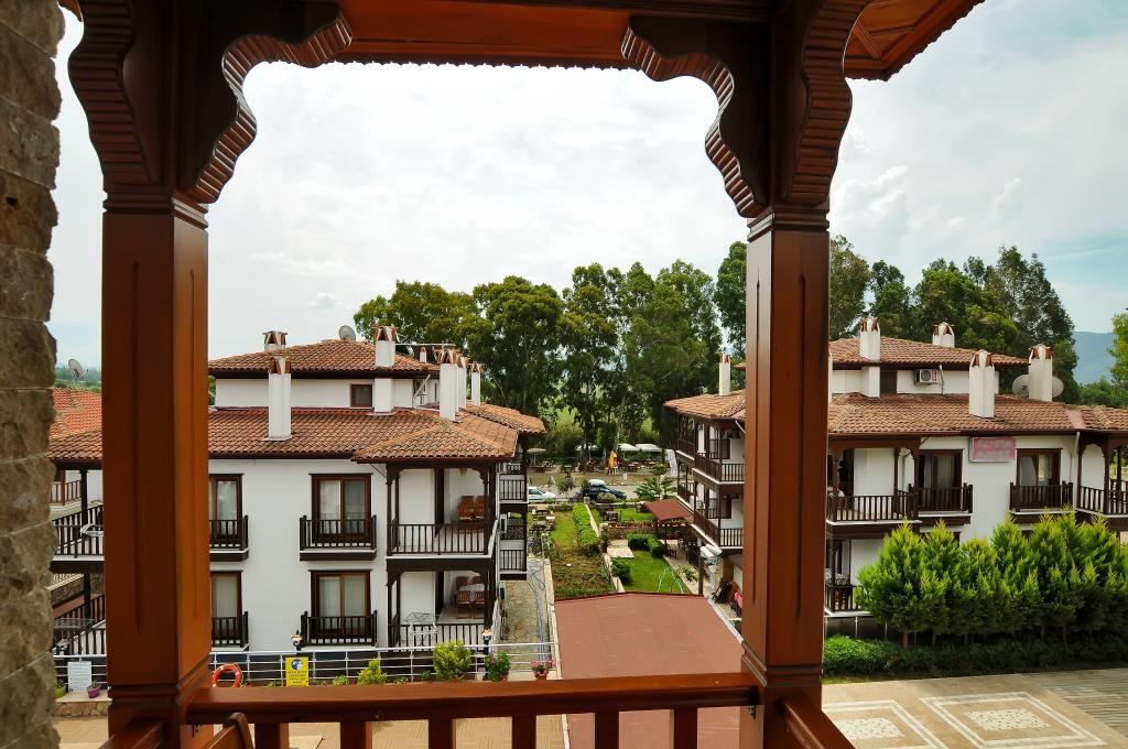 Акьяка: Keramos Pansiyon Akyaka