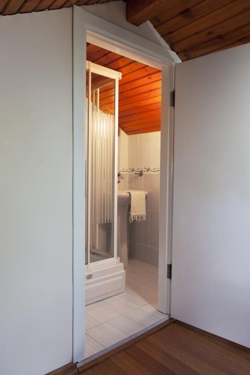carousel image 0