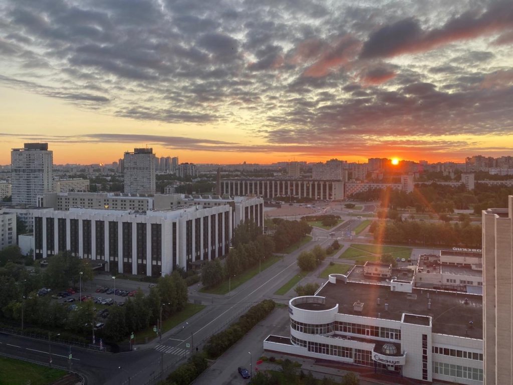 Санкт-Петербург: Видовые апартаменты "RoomyRoom Огни Города" в Санкт-Петербурге