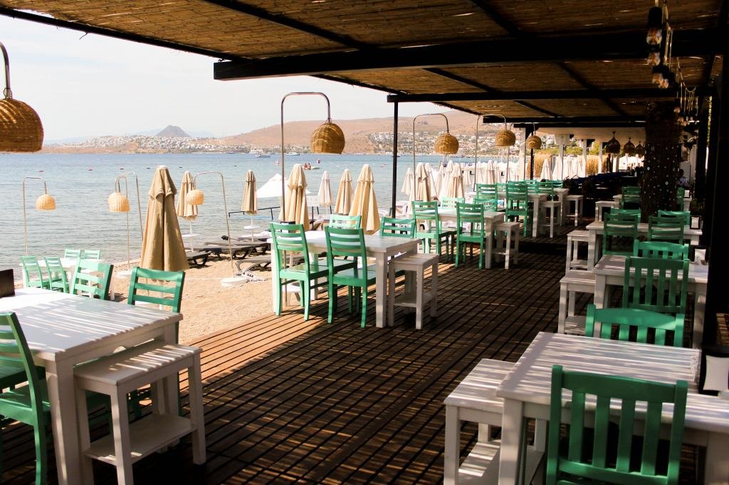 Бодрум: Kemanci Suites Restaurant & Beach