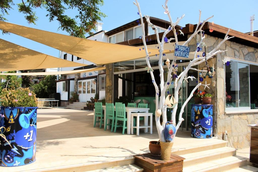 Бодрум: Kemanci Suites Restaurant & Beach