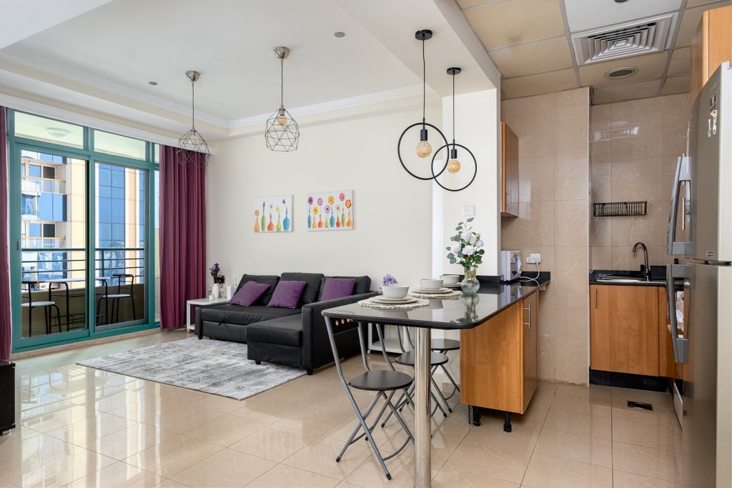 Дубай: Апартаменты Welcome Home in Marina Crown 1 Спальня с Балконом