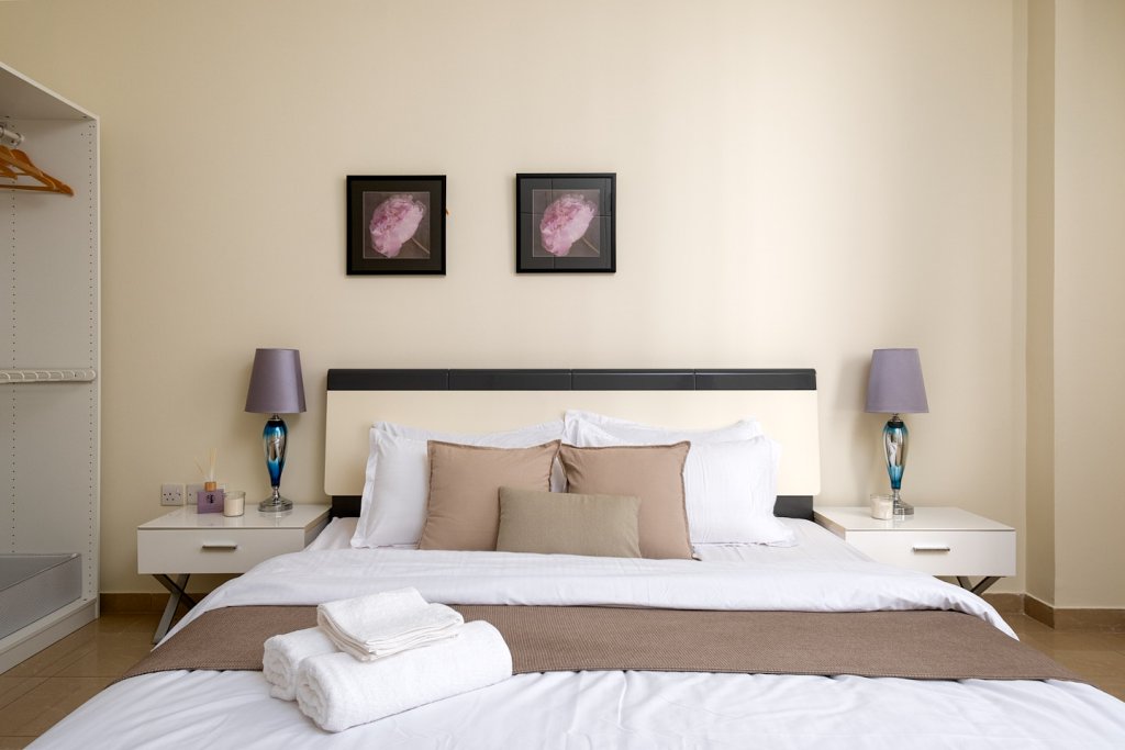 Дубай: Апартаменты Welcome Home in Marina Crown 1 Спальня с Балконом