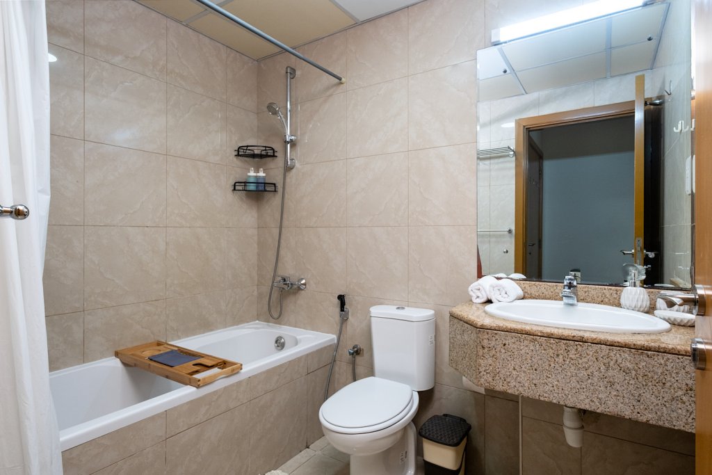 Дубай: Апартаменты Welcome Home in Marina Crown 1 Спальня с Балконом