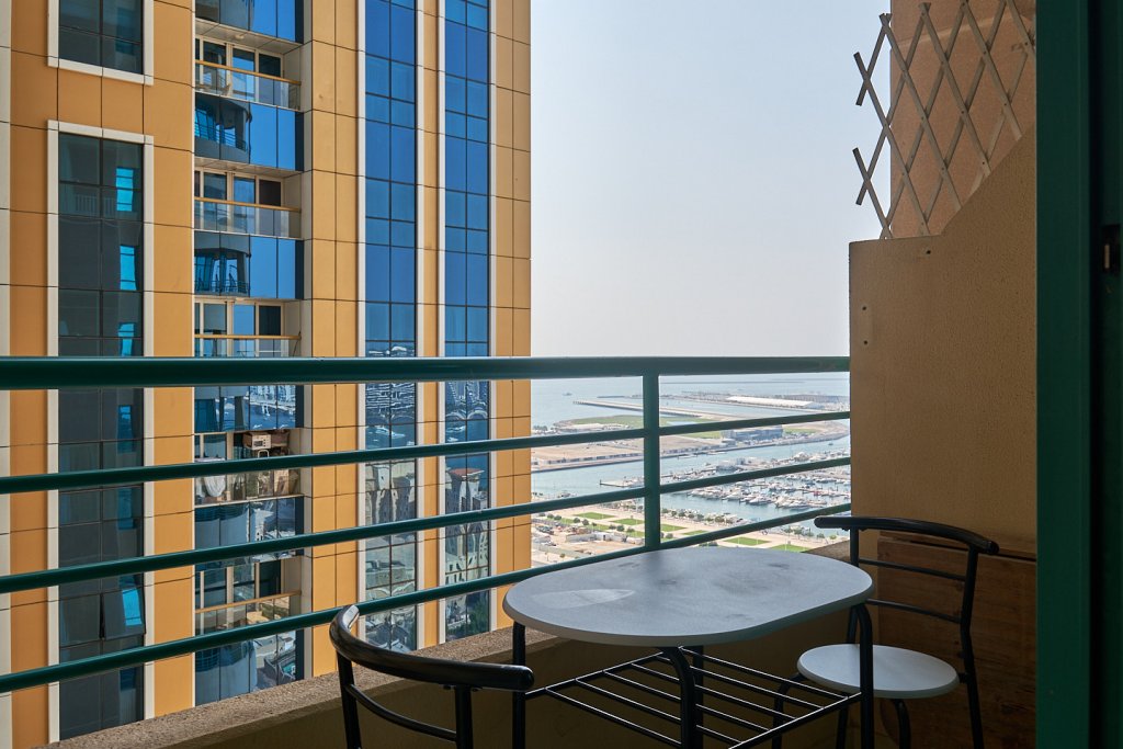 Дубай: Апартаменты Welcome Home in Marina Crown 1 Спальня с Балконом
